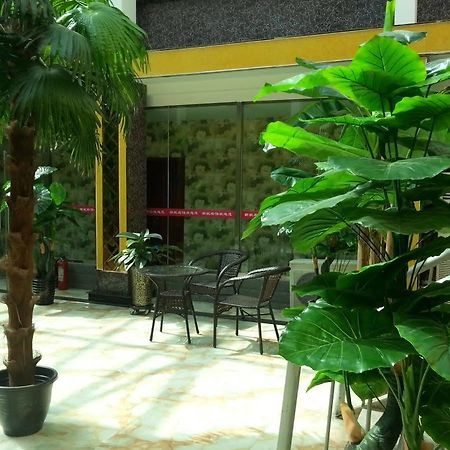 Xinhang Hotel อุรุมชี ภายนอก รูปภาพ